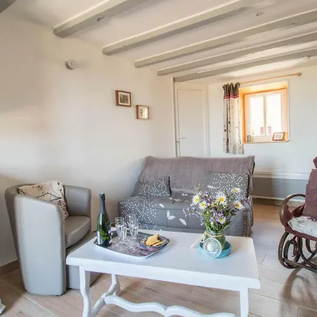 Vakantiehuis Virlet, 2 Pieces, 3 Personnes - Fr-1-630-270 *